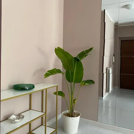 Semesterbostad Lenta- *